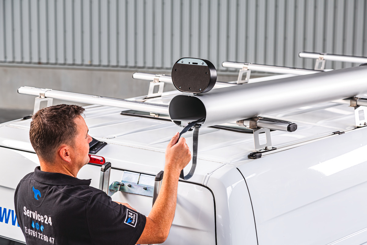 Vehicle Positioning Rack TopSystem transport tube 3000 mm 2-section | Roof racks | mySortimo.com ...